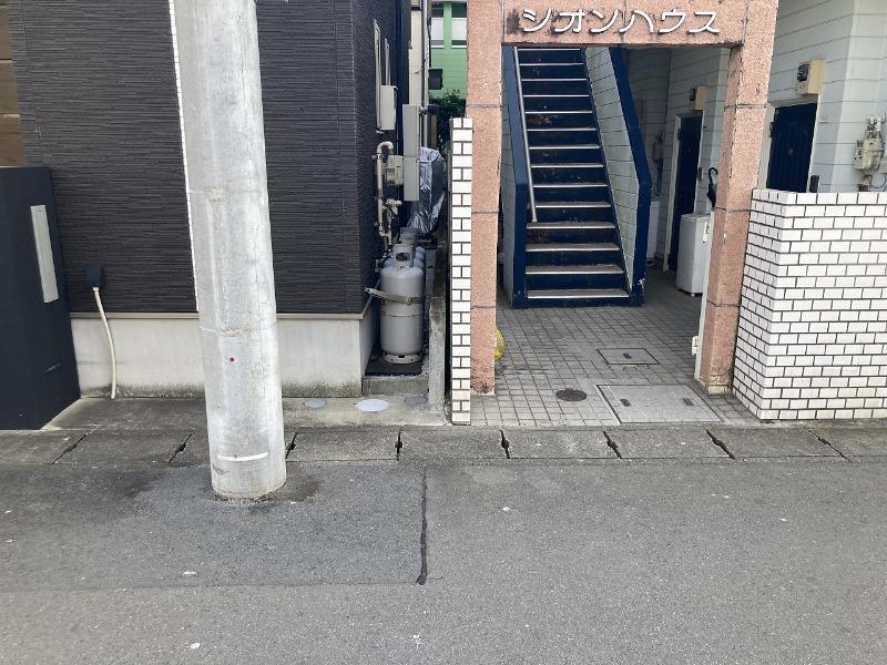 シオンハウス