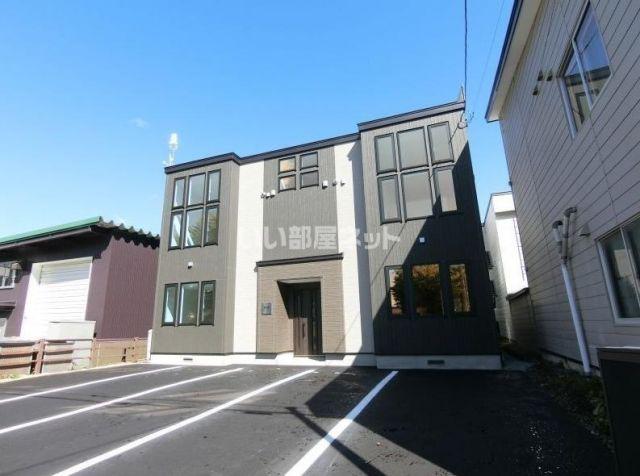 ＪＲ石北本線 旭川四条駅 徒歩16分  築2年(1LDK/1階)