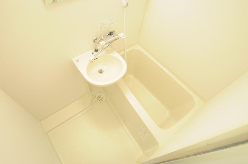 レオパレスセイント東砂