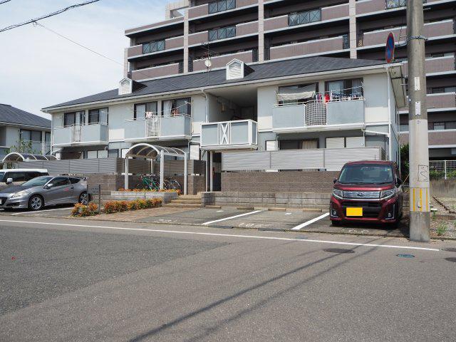 イージストパレス