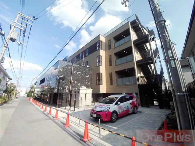 シー・クリサンス西岡本