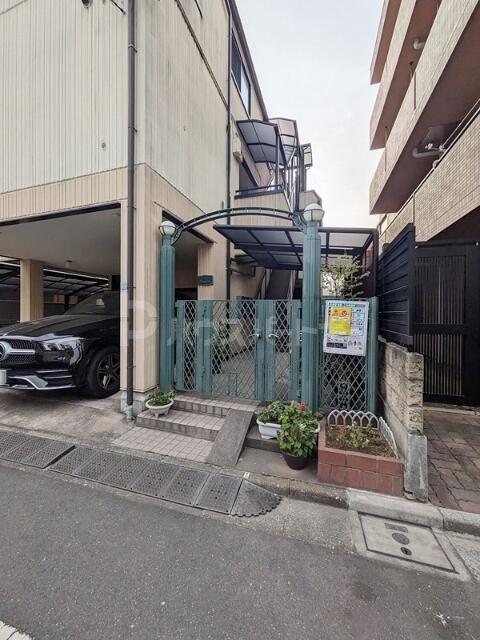 メゾンプルミエール