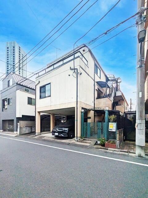 メゾンプルミエール