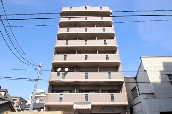 メゾンアンソレイエ