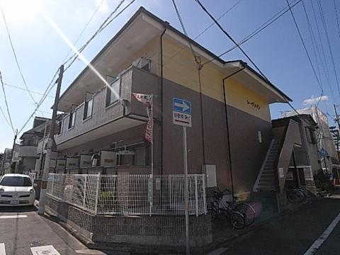 レーヴメゾン