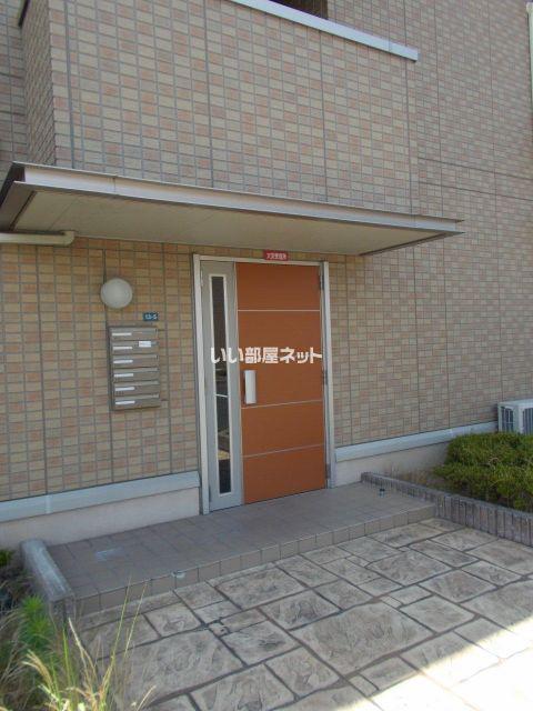 レークタウン B棟 B