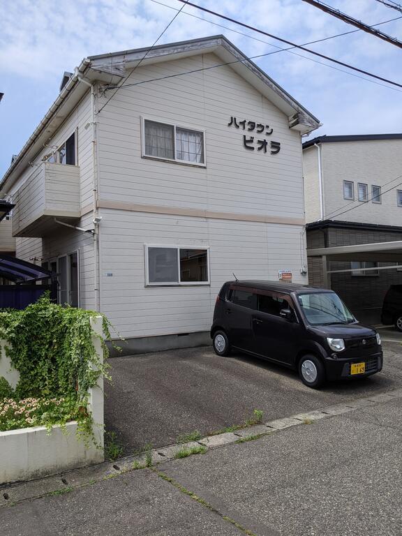 ハイタウンビオラ