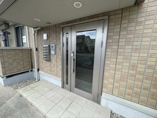ＪＲ東海道本線 刈谷駅 徒歩25分 3階建 築17年