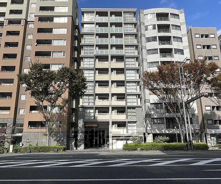 プレミスト京都 御池通(2LDK/4階)