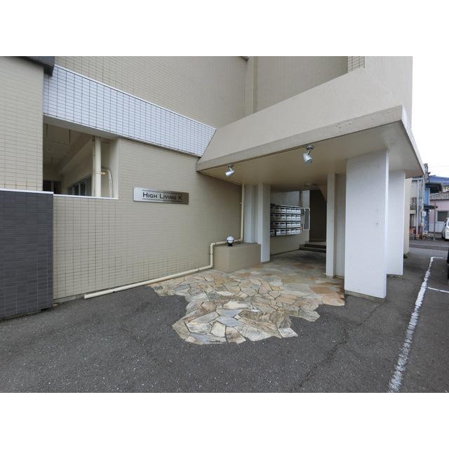 ハイリビングK(1LDK/2階)の外観写真