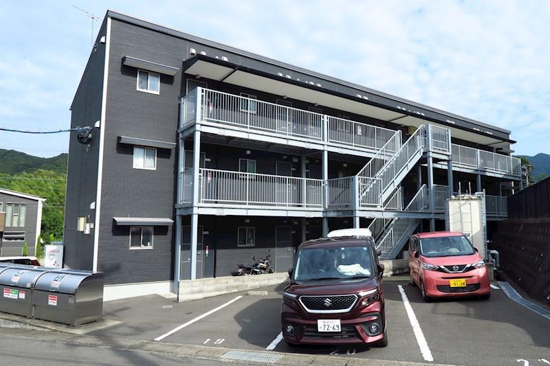 MODERN PALAZZO グランM(1LDK/2階)