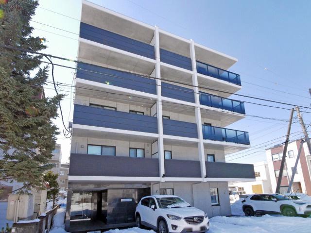 ロイヤルガーデン栄通