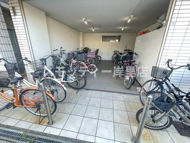 ウィステリア墨江