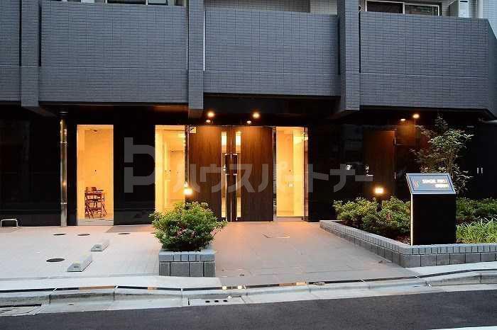 ステージファースト仲御徒町