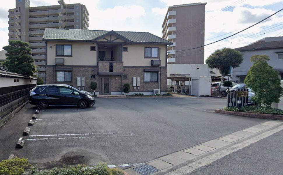 老松町 コーポ物件(1LDK/1階)