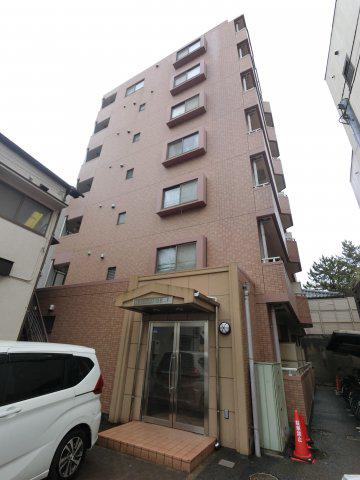 MAISON DE F