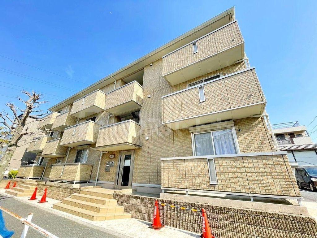京成本線 京成小岩駅 徒歩11分 3階建 築19年