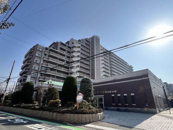 アンピール馬出九大病院前