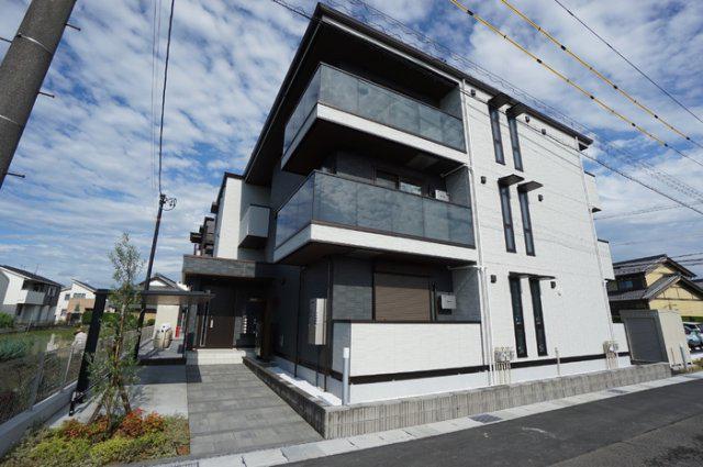 セレスティア西荘 ウエスト