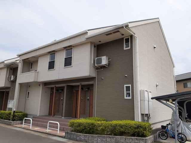 アースC