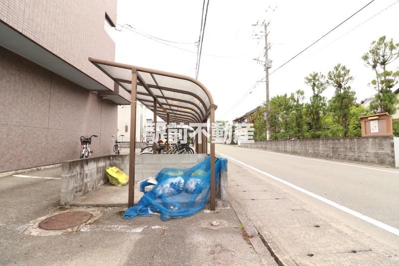 日栄ビル