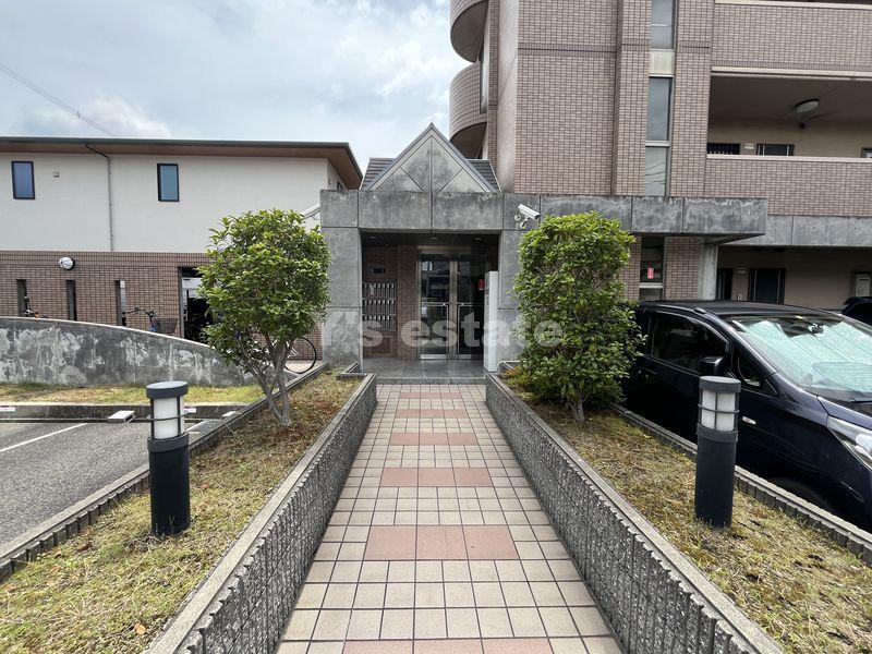アビタシオン岸田