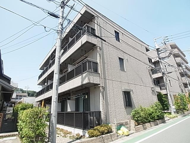 アデスリート