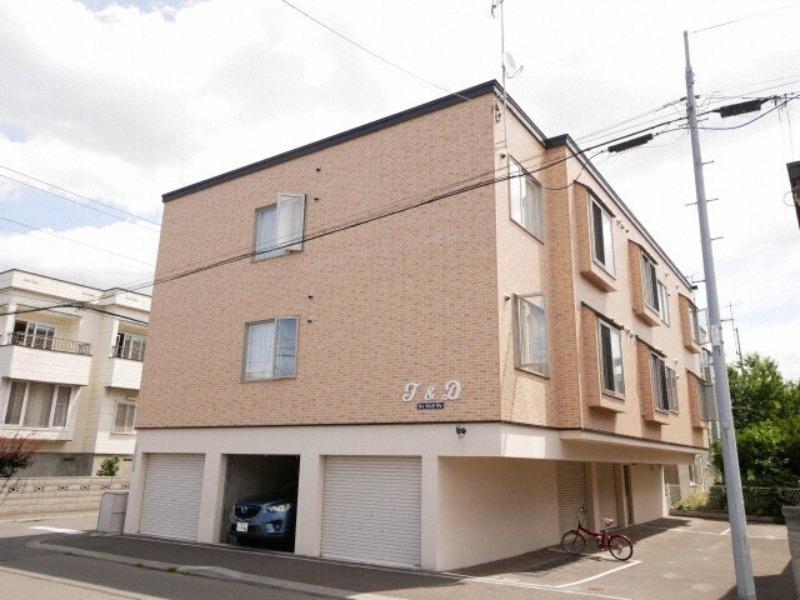 ＪＲ札沼線 新川駅(北海道) 徒歩9分 3階建 築10年