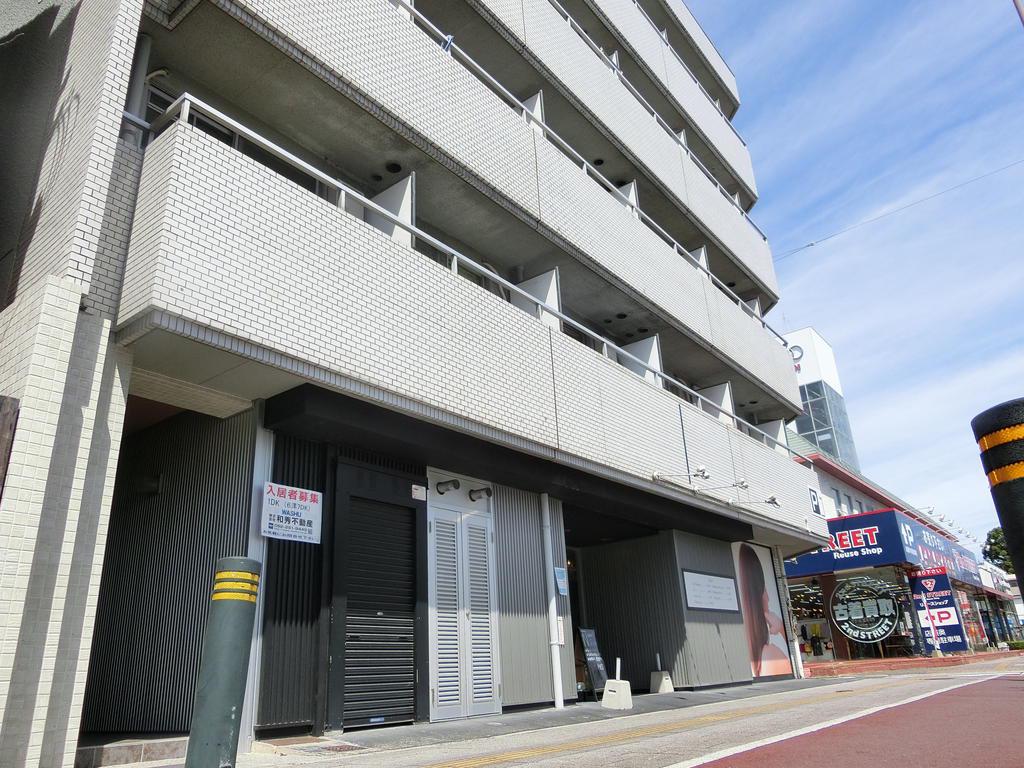 和秀三篠北町ビル