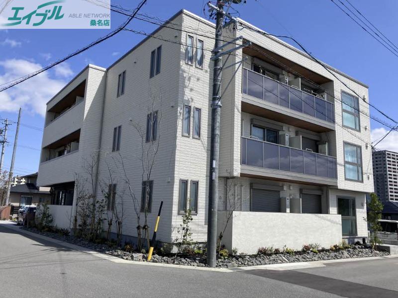 シャーメゾンロジュエール桑名駅西(2LDK/1階)