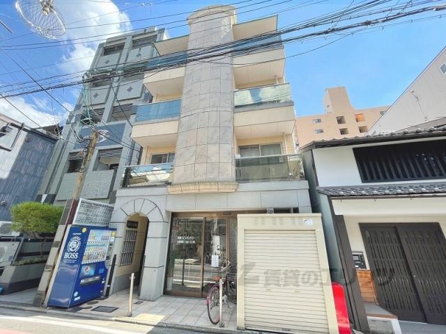 MORE室町