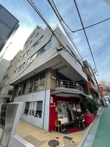 東京メトロ千代田線 赤坂駅 徒歩6分  事務所使用可