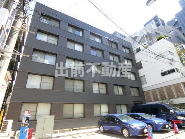 麹町三丁目ハウス