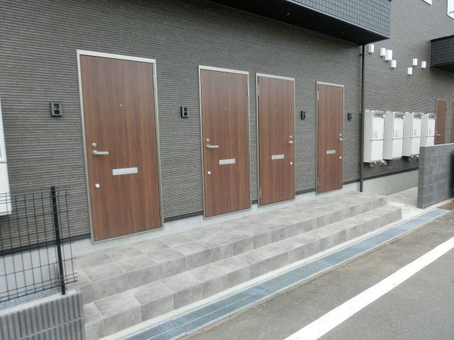 ＪＲ総武本線 四街道駅 徒歩13分 2階建 築4年