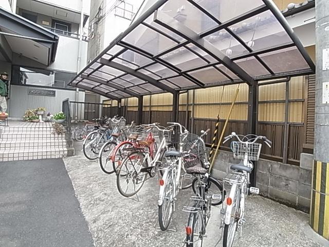 メゾン・ラポール