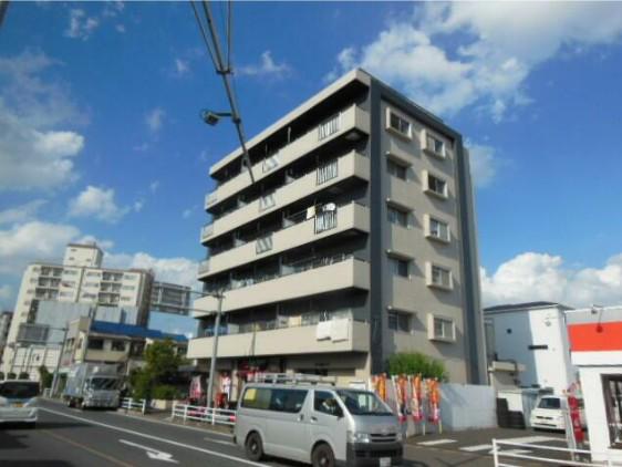 ファミールコヌマ