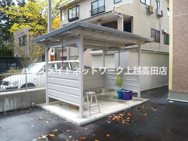 ミカエル高田