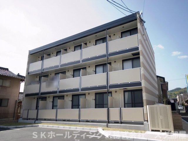 レオパレス西駅前