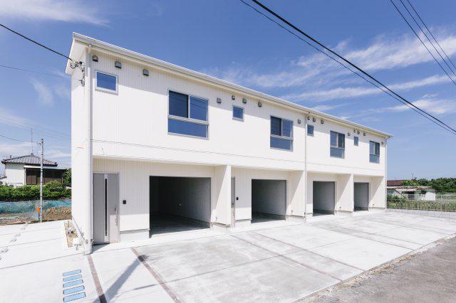 GARAGEELLE