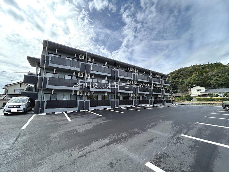 クレスト伊集院