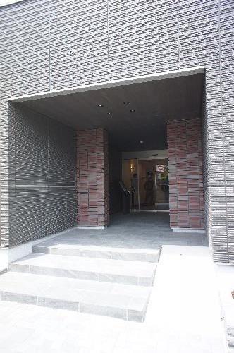 シャーメゾン表町
