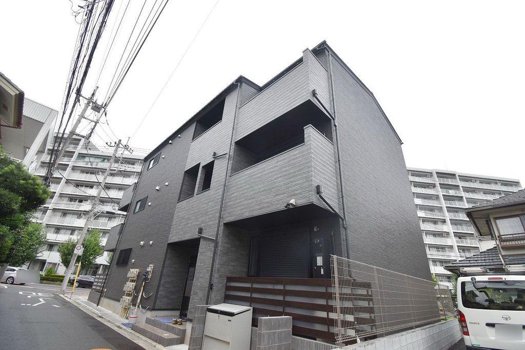 BESTSTAGE泉町I