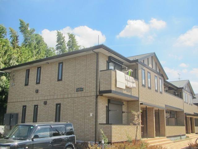 SHAMROCK HILLS