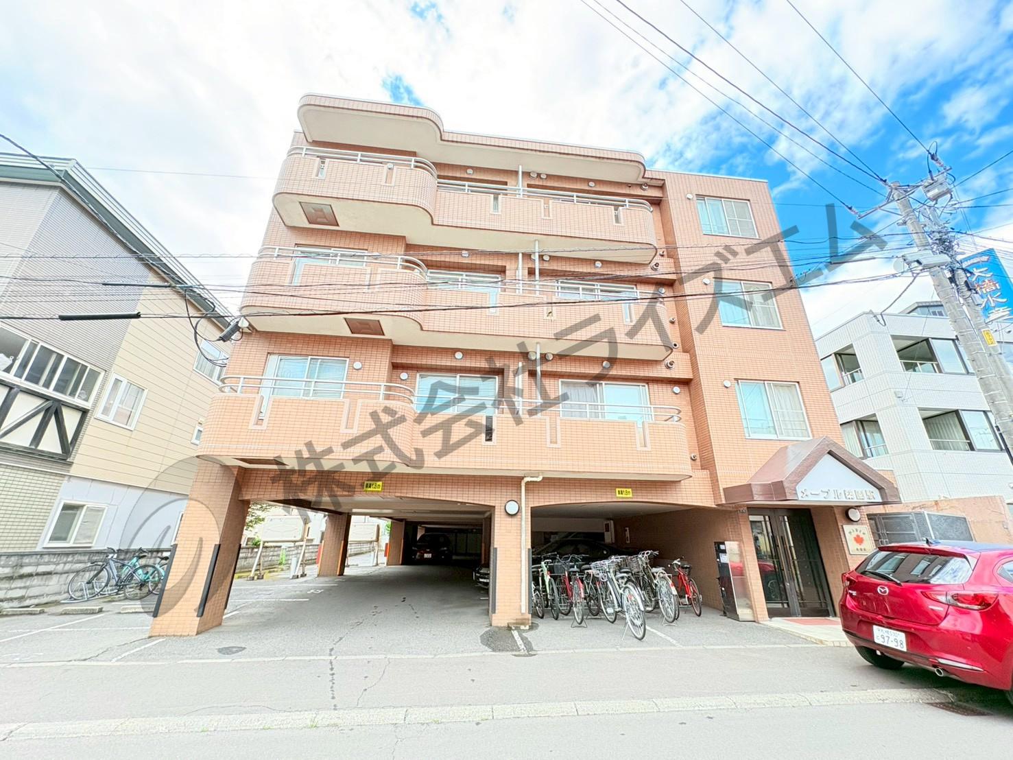 メープル桑園駅