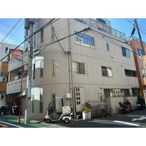 Hビル