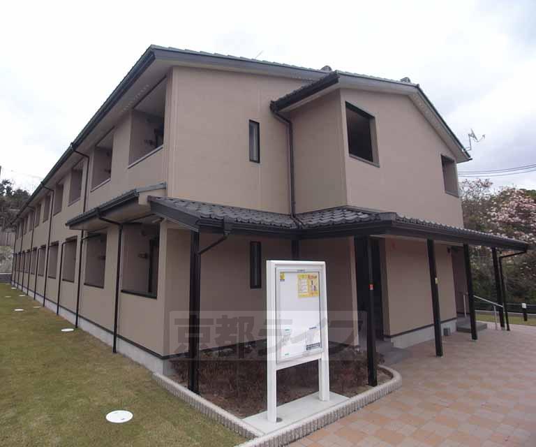レオネクスト宇多野