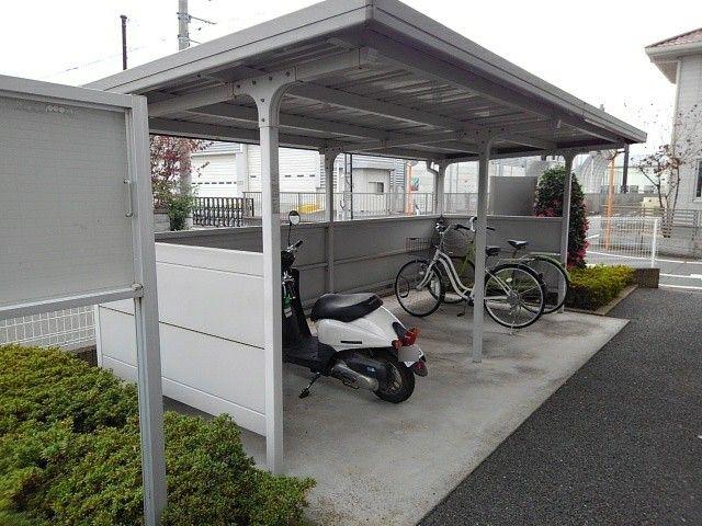 ローズコートB