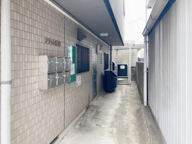 フラット愛宕