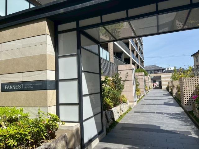 ファーネスト箱崎九大前レジスタ