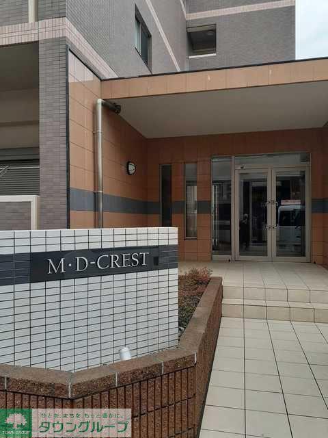 M・D CREST